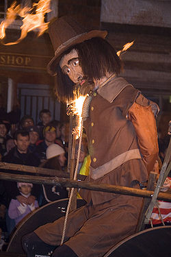 250px-Lewes_Bonfire_Guy_Fawkes_effigy.jpg